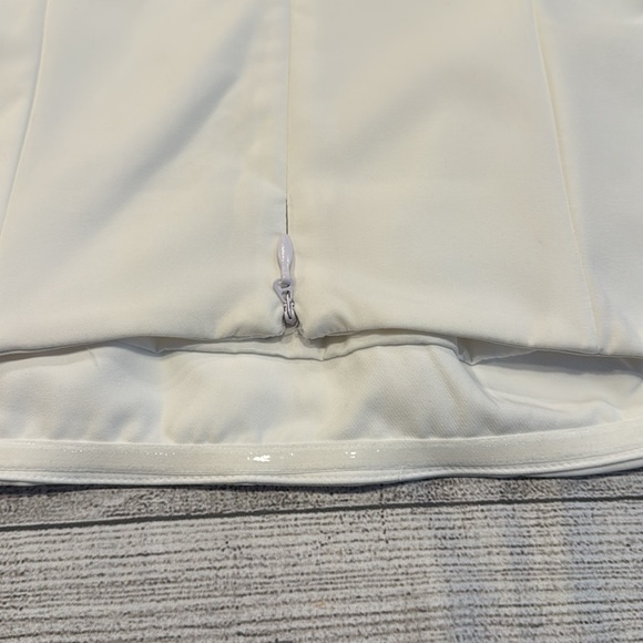 New York & Company Shorts Romper off white size L NWT - Picture 3 of 16